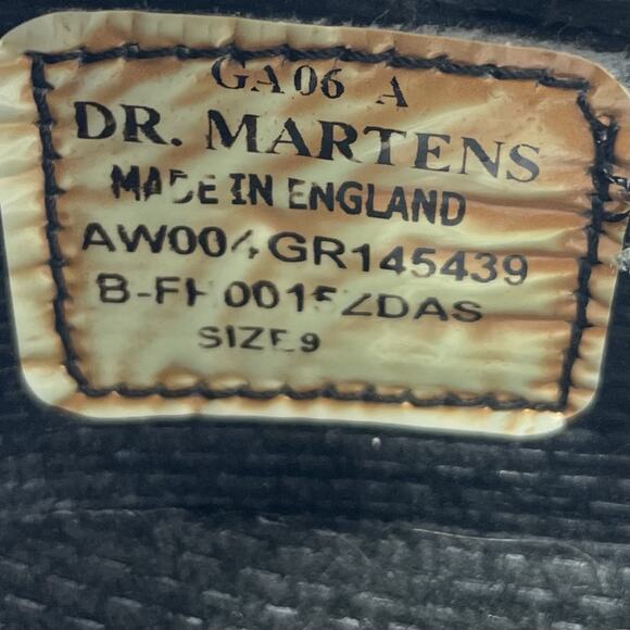 Dr Martens Made in England 1461 3 Eye Gibson Black Leather Mens 9 UK, 10 US VTG